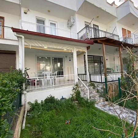Summer House * كوشاداسيه