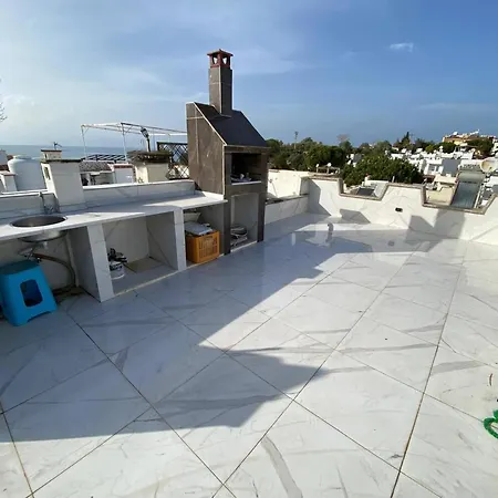 Summer House * 库萨达斯